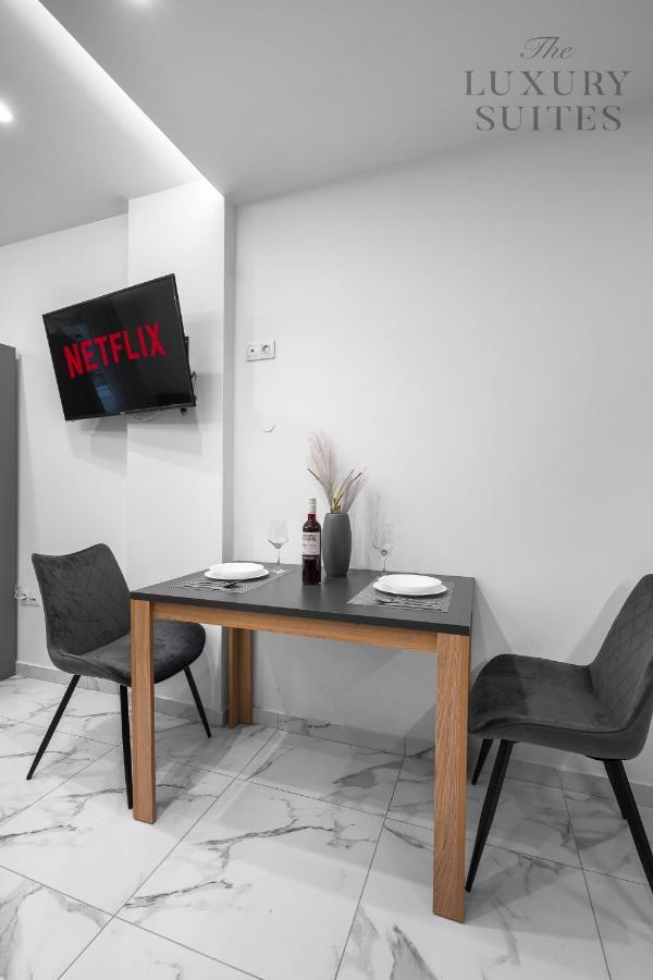 Adoorable, The Luxury Suites เทสซาโลนิกิ ภายนอก รูปภาพ